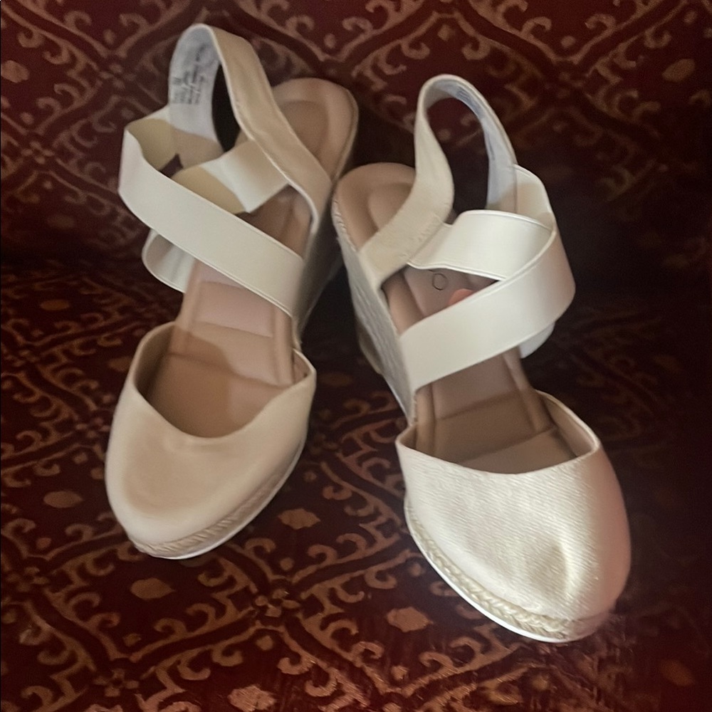 Tan Wedges